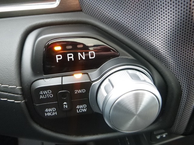 2019 ram 1500 4wd auto
